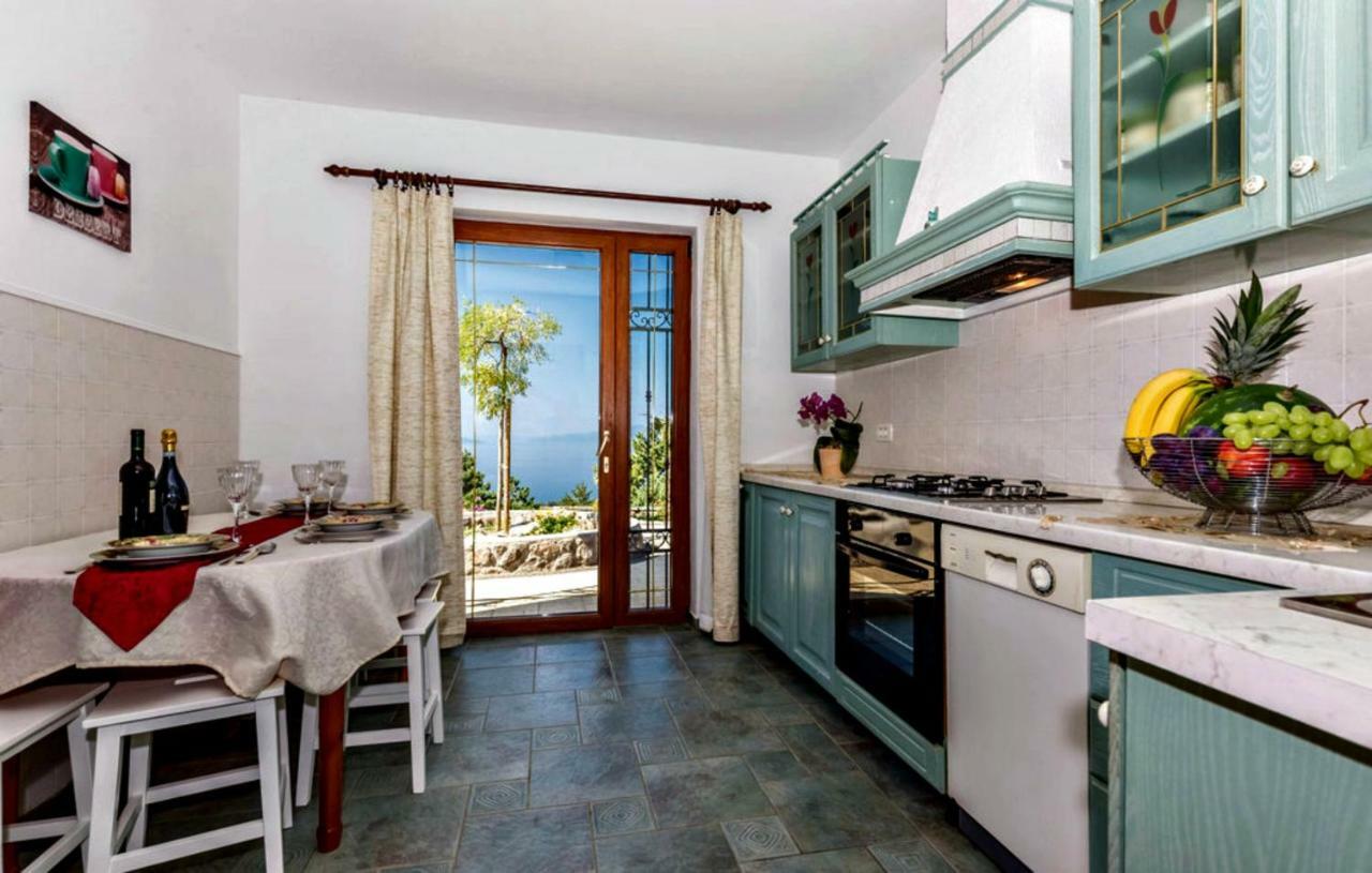 Apartment Anika Kostrena Dış mekan fotoğraf